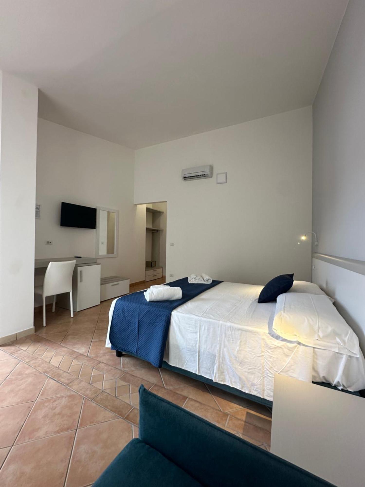 Residence Hotel La Taverna Capo Vaticano Ngoại thất bức ảnh