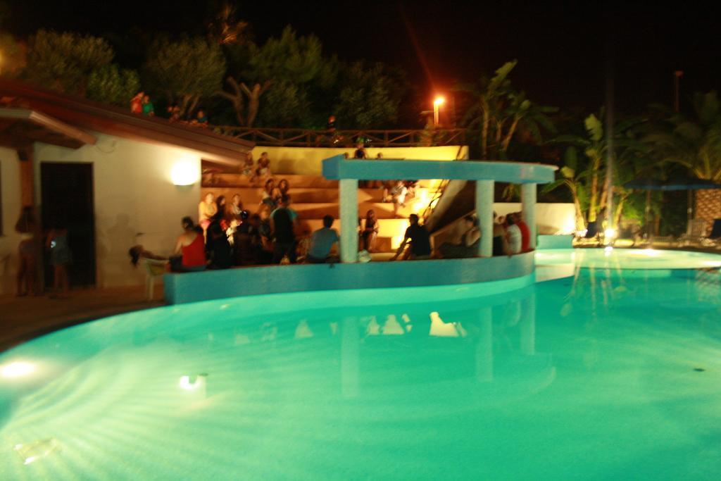 Residence Hotel La Taverna Capo Vaticano Ngoại thất bức ảnh