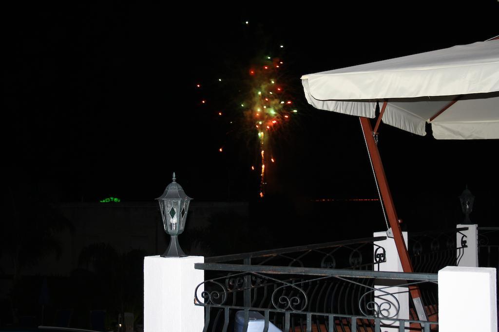 Residence Hotel La Taverna Capo Vaticano Ngoại thất bức ảnh